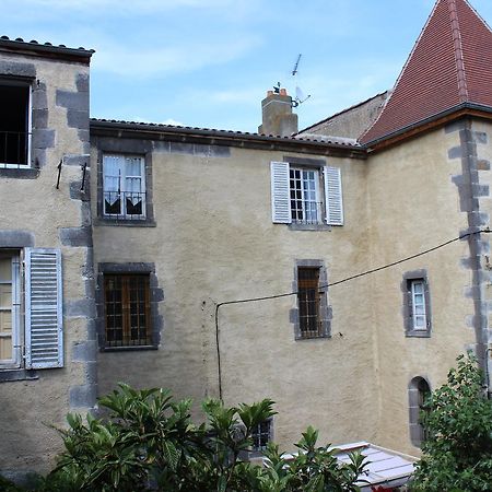 Chateau De Bourrassol Bed & Breakfast Menetrol Ngoại thất bức ảnh